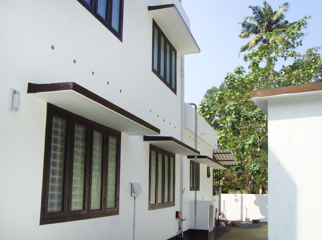 Alma Homestay Mararikulam Extérieur photo
